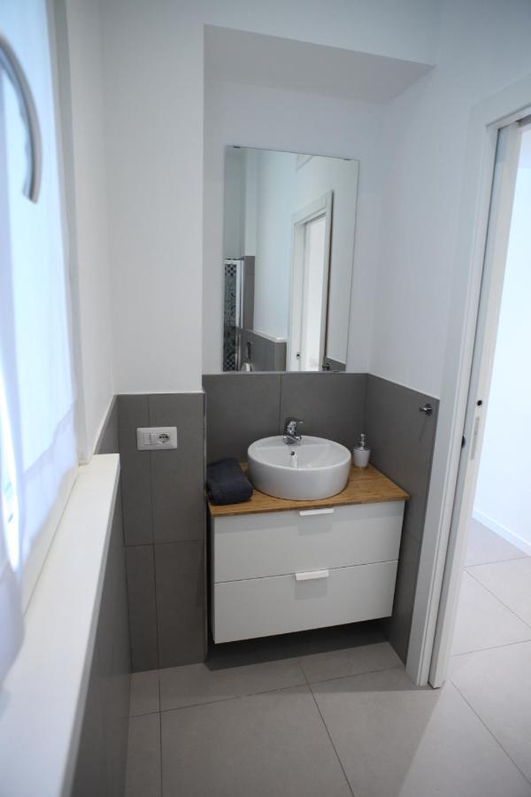 Boutique Home Duomo E Universita Bocconi 밀라노 외부 사진